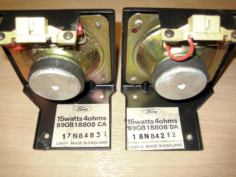 speakers01.jpg