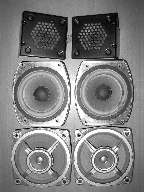 speakers03.jpg