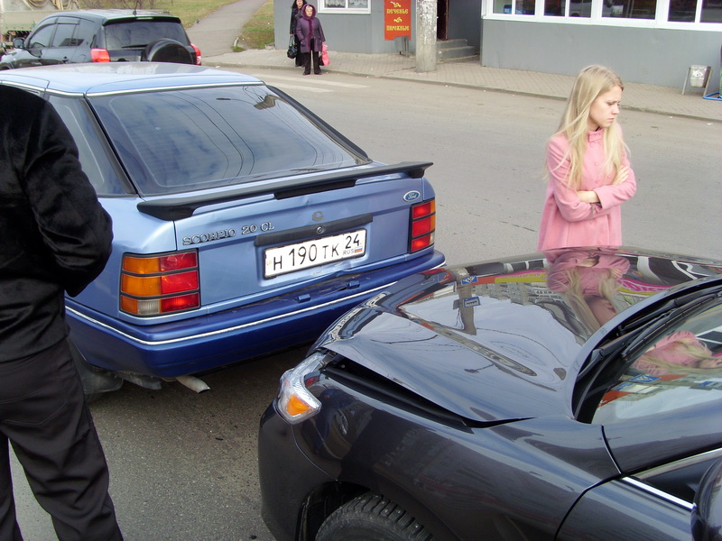 SI850010.JPG