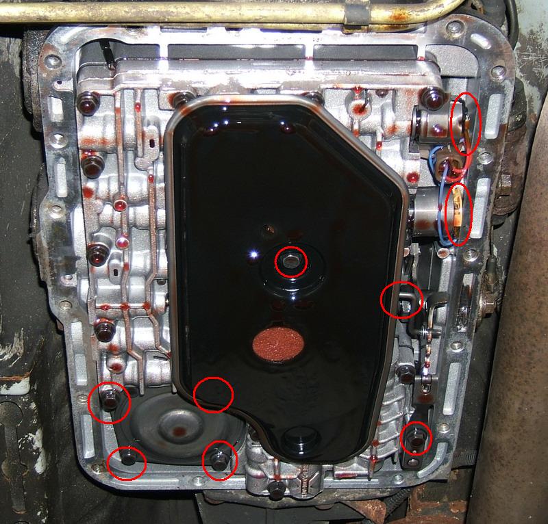 07 - oilpan off.jpg